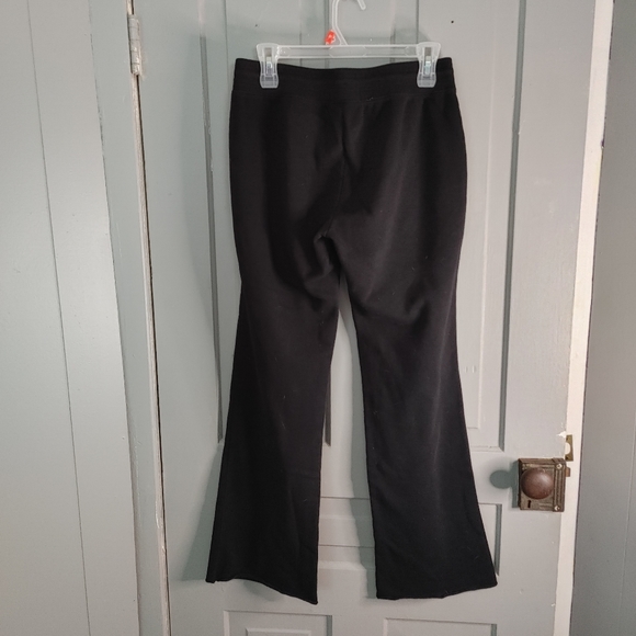 2/$25 Old Navy sweat pants - Picture 4 of 5